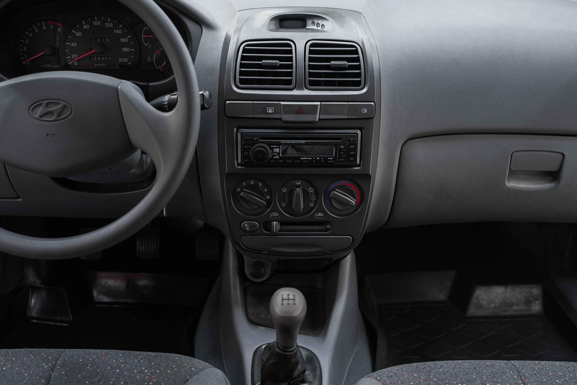 Hyundai Accent 2009, серый, ДЦ Орехово