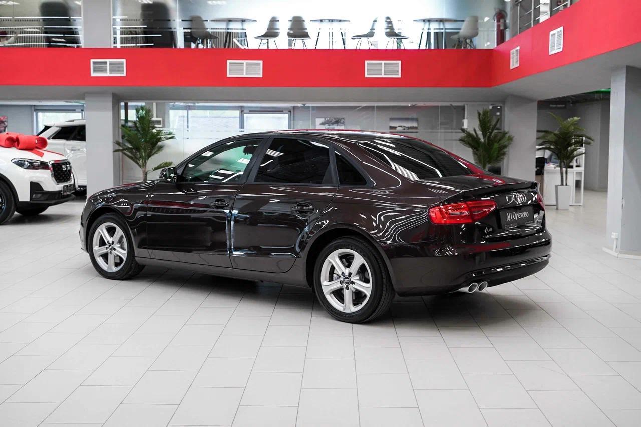 Audi A4 2014, коричневый, ДЦ Орехово