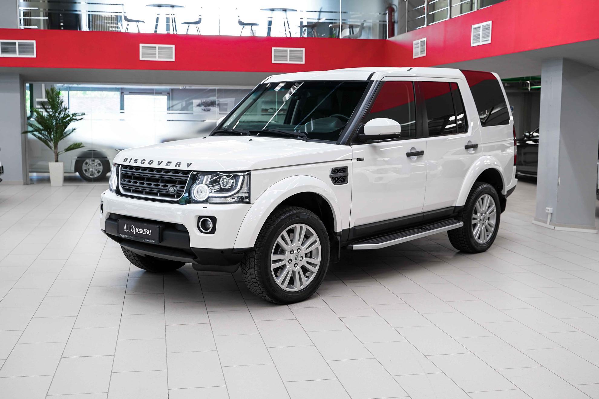 Land Rover Discovery 2015, белый, ДЦ Орехово