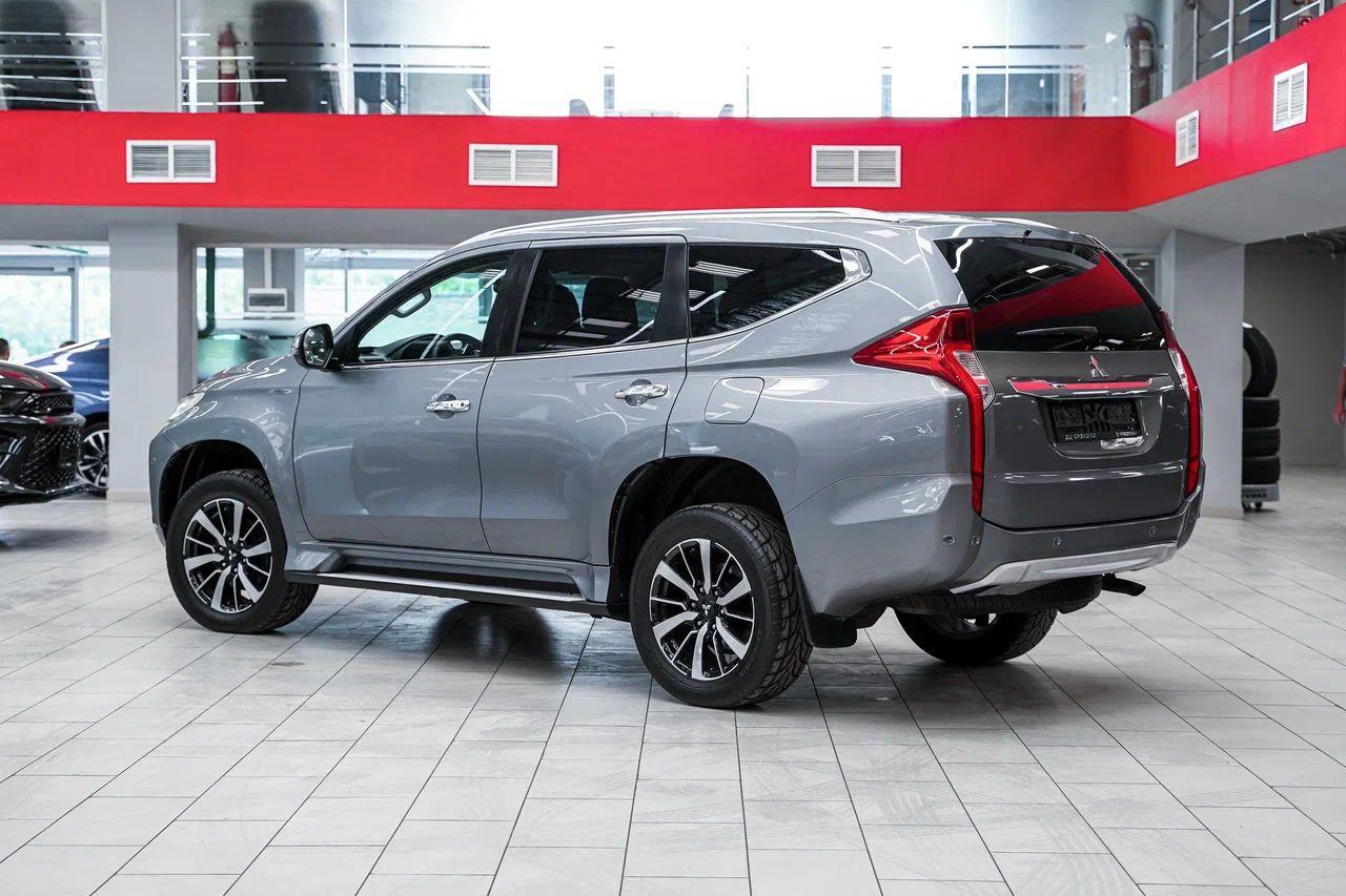Mitsubishi Pajero Sport 2016, серый, ДЦ Орехово