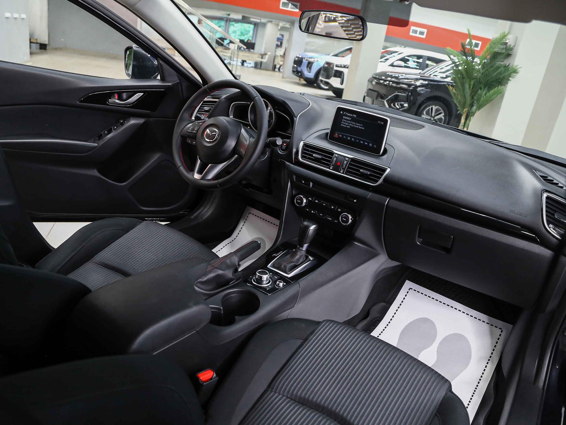 Mazda 3 2014, синий, ДЦ Орехово