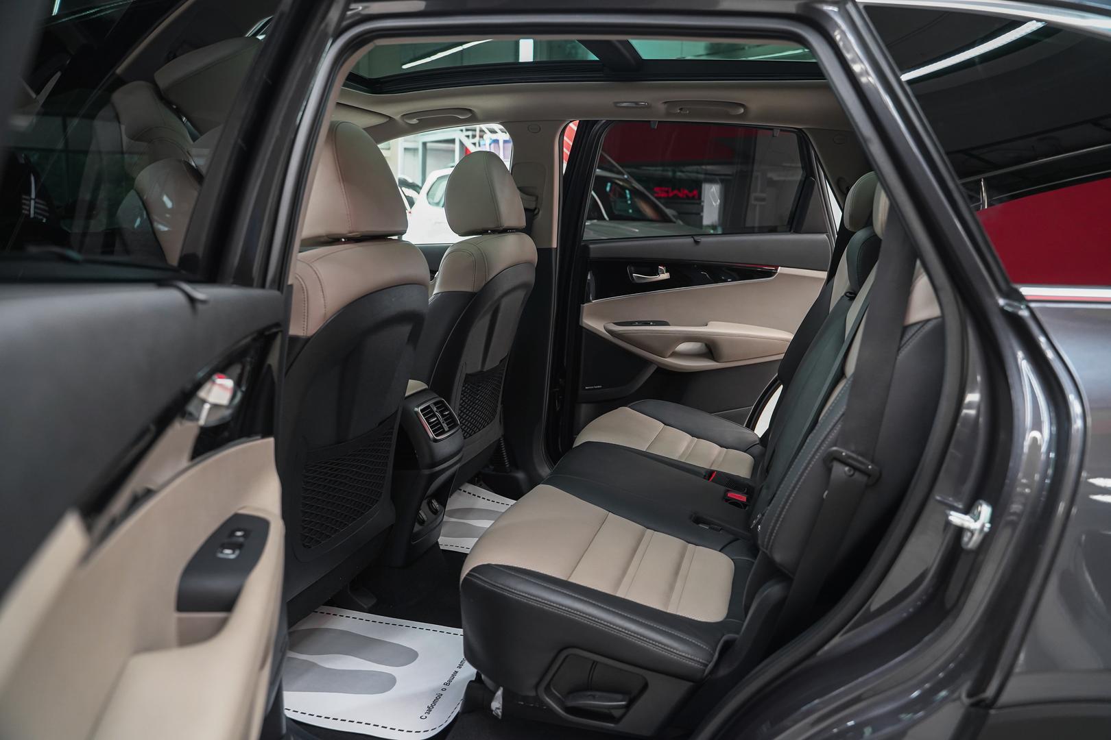 Kia Sorento 2018, серый, ДЦ Орехово
