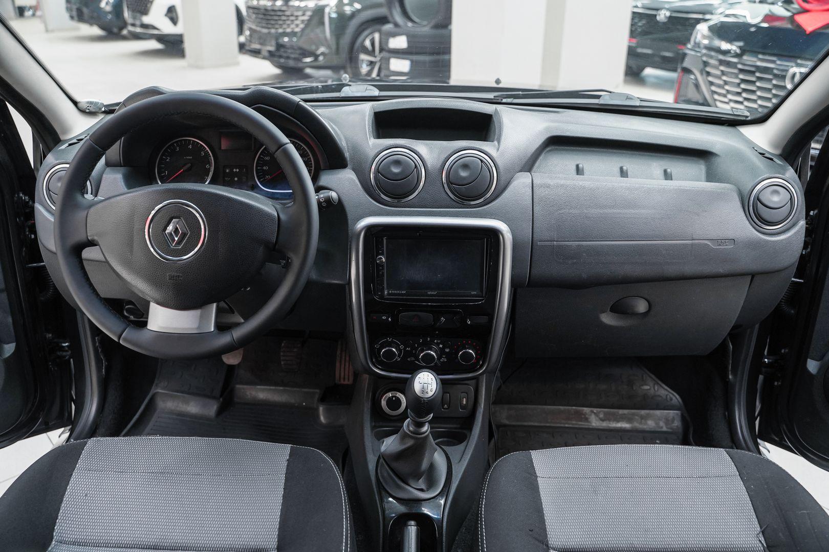 Renault Duster 2013, черный, ДЦ Орехово