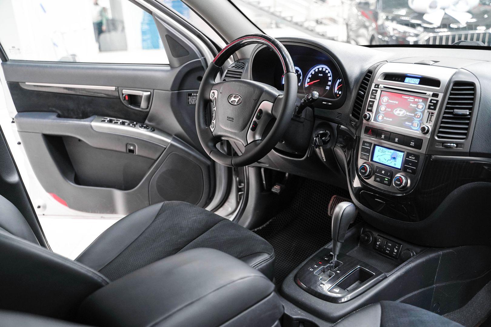 Hyundai Santa Fe 2010, серый, ДЦ Орехово