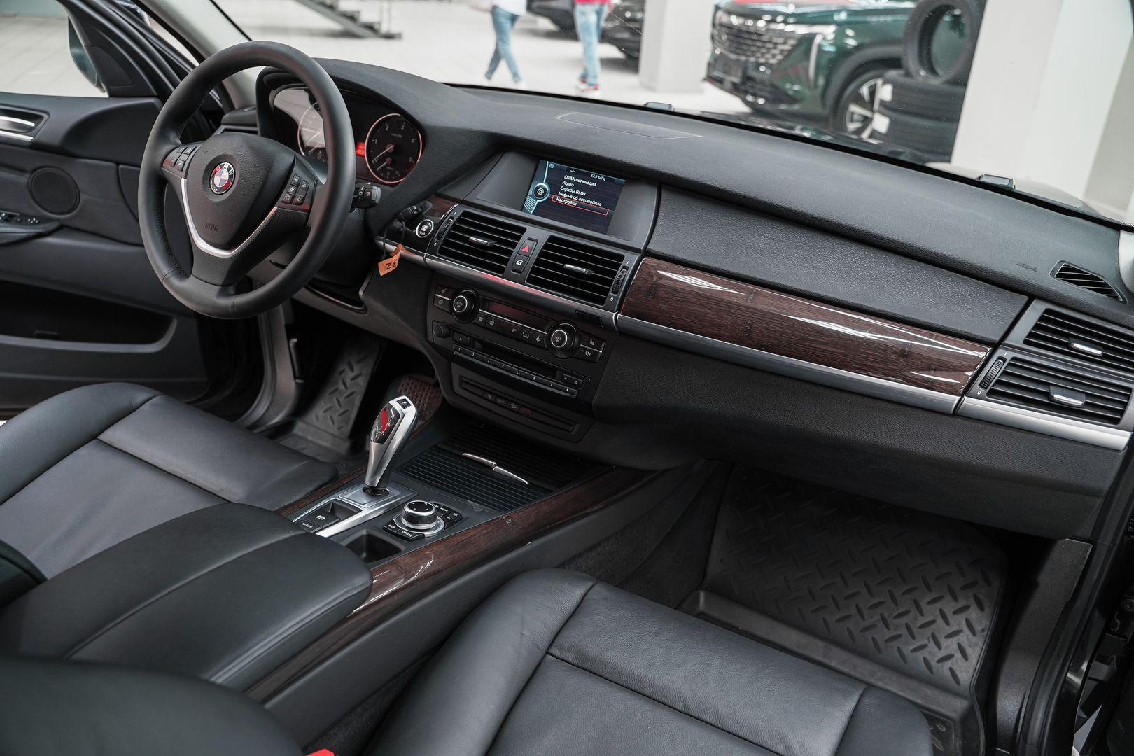 BMW X5 2012, черный, ДЦ Орехово