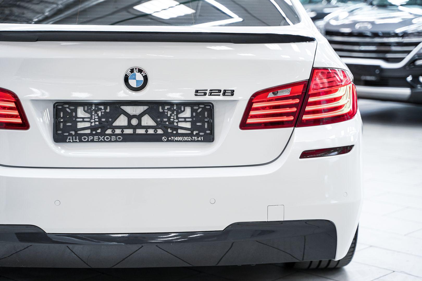 BMW 5 серии 2014, белый, ДЦ Орехово
