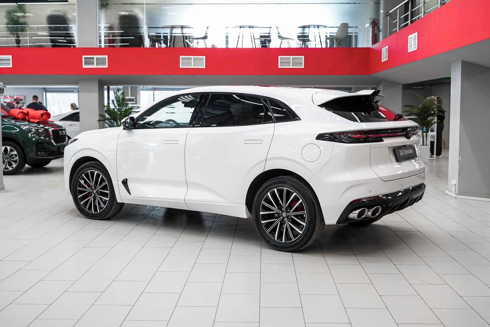 Changan UNI-K 2023, белый, ДЦ Орехово