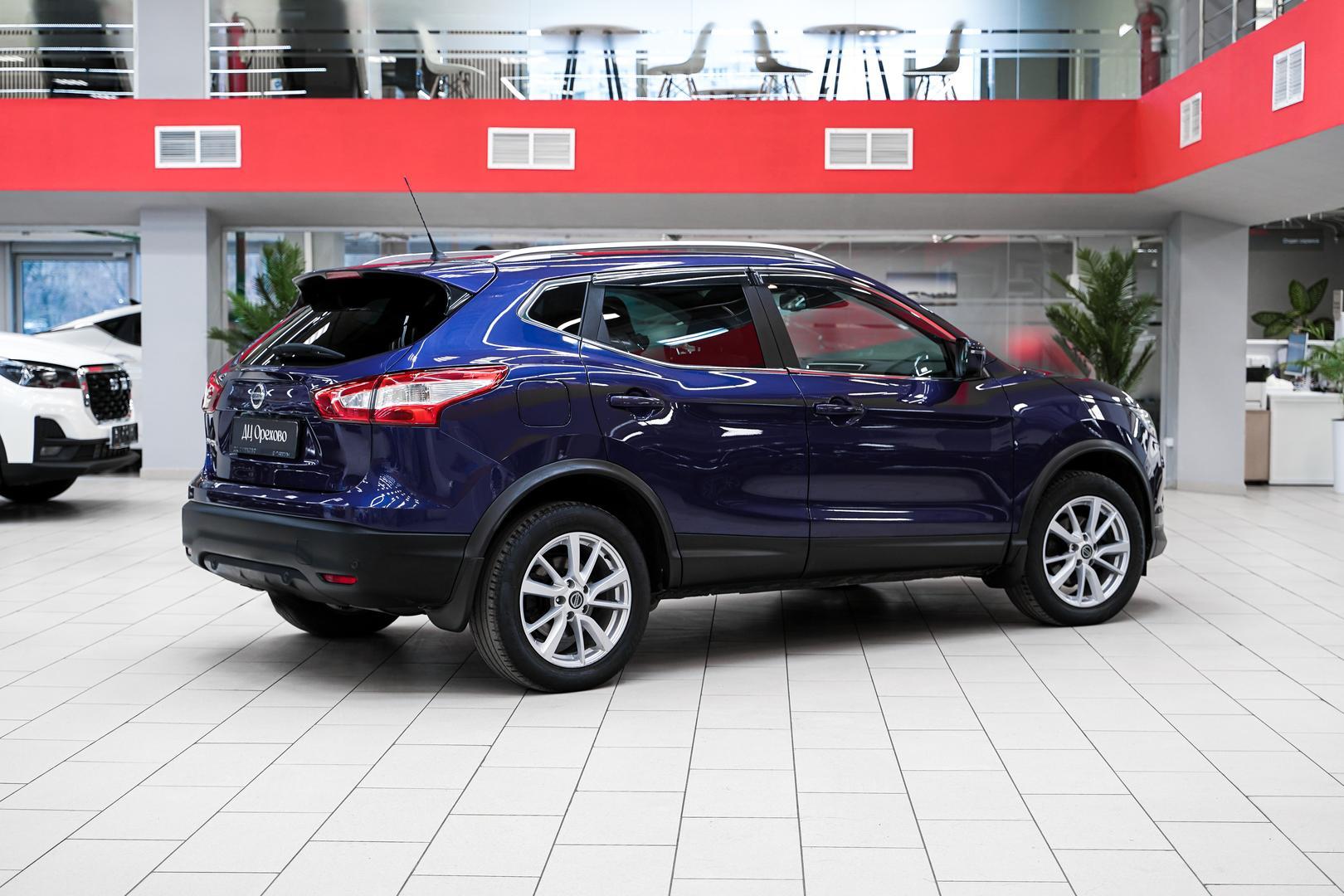 Nissan Qashqai 2016, синий, ДЦ Орехово