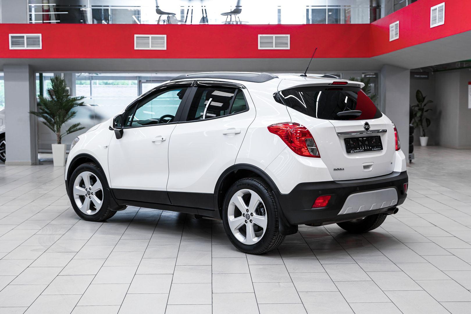 Opel Mokka 2013, белый, ДЦ Орехово