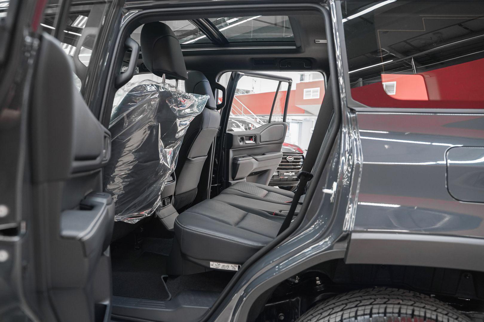 Toyota Land Cruiser Prado 2025, серый, ДЦ Орехово