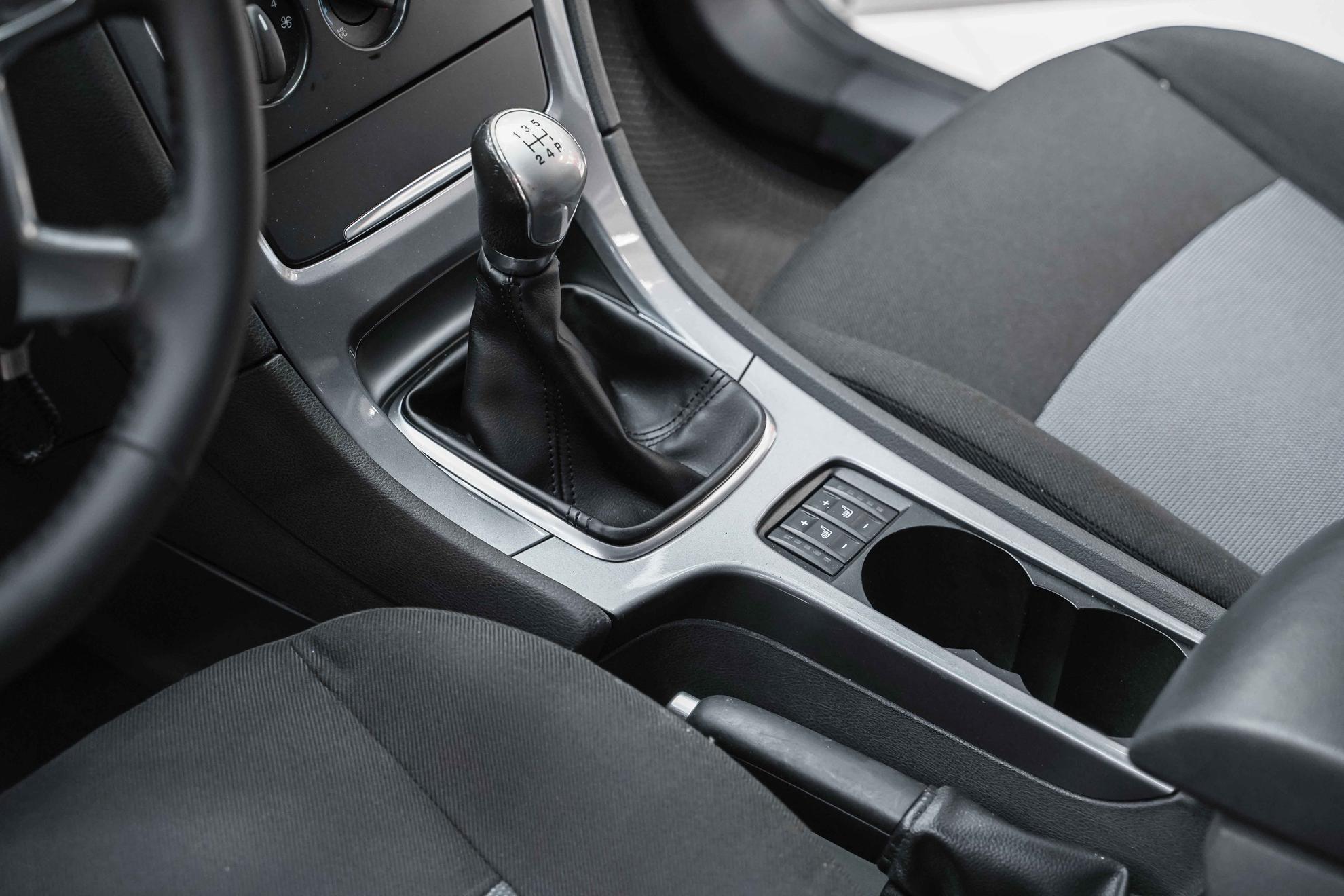 Ford Mondeo 2013, белый, ДЦ Орехово