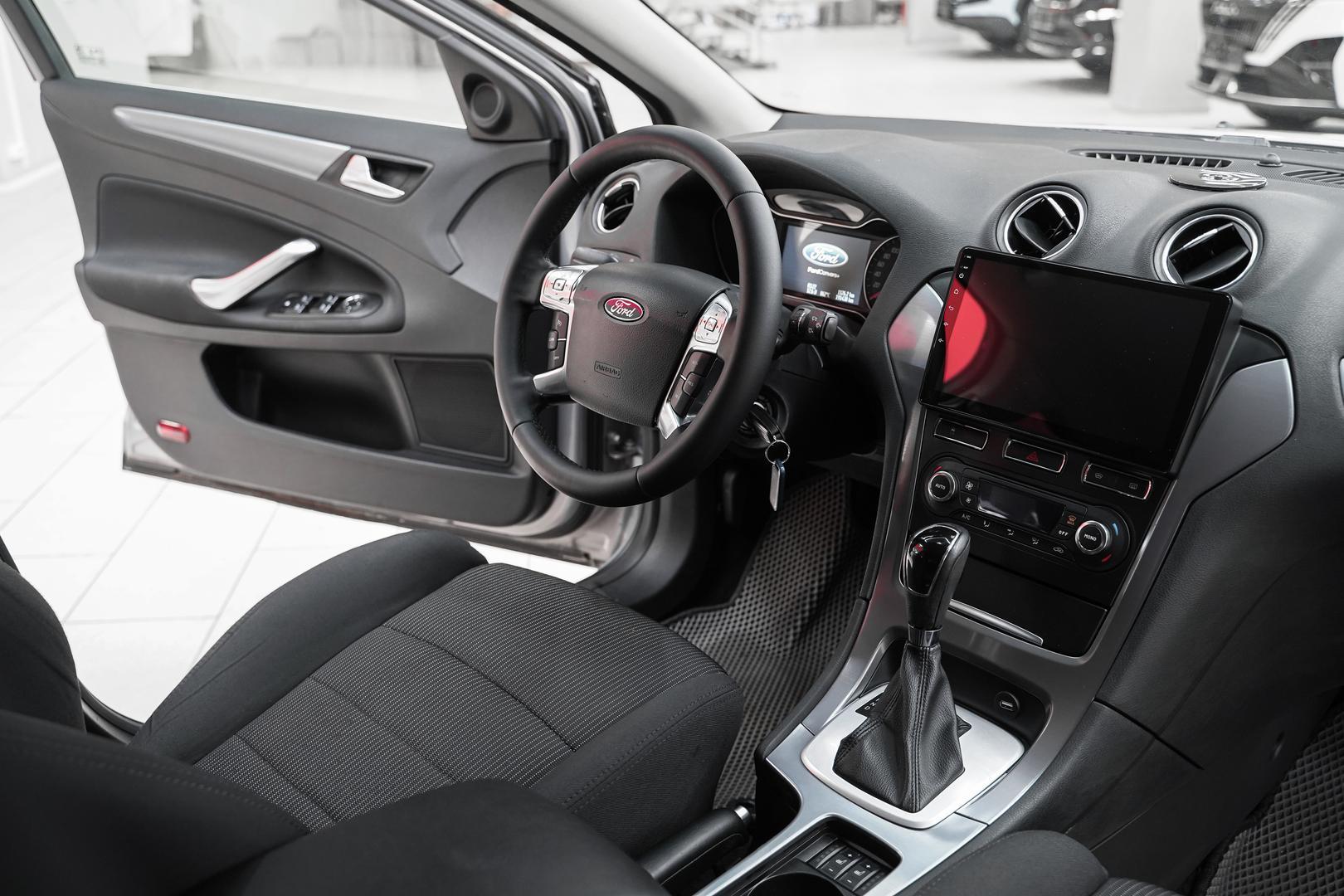 Ford Mondeo 2012, серый, ДЦ Орехово