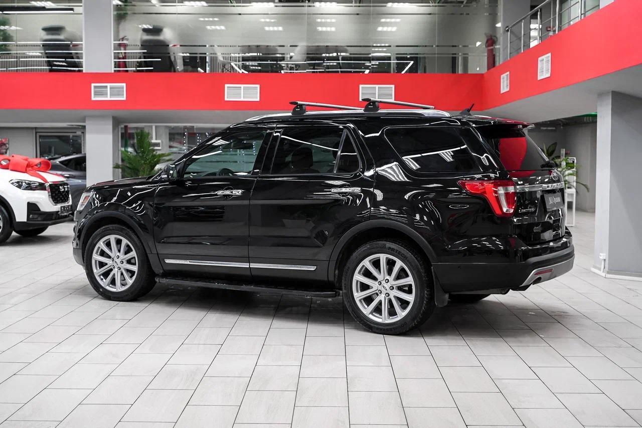 Ford Explorer 2016, черный, ДЦ Орехово