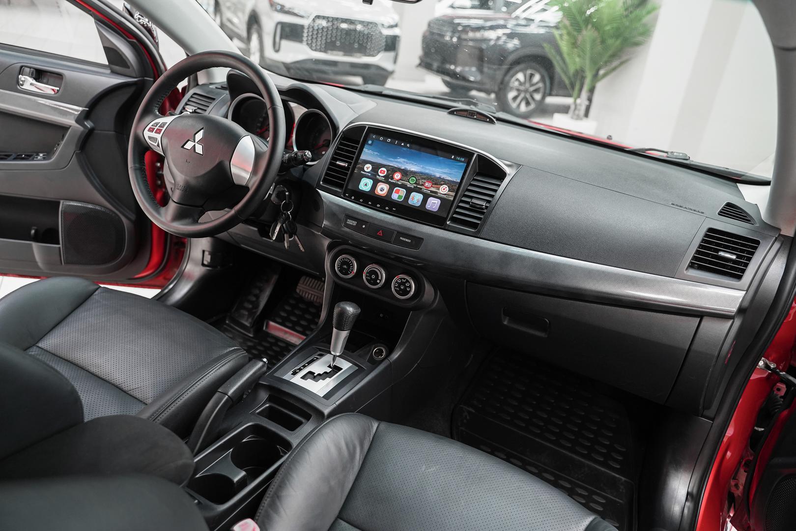 Mitsubishi Lancer 2008, красный, ДЦ Орехово