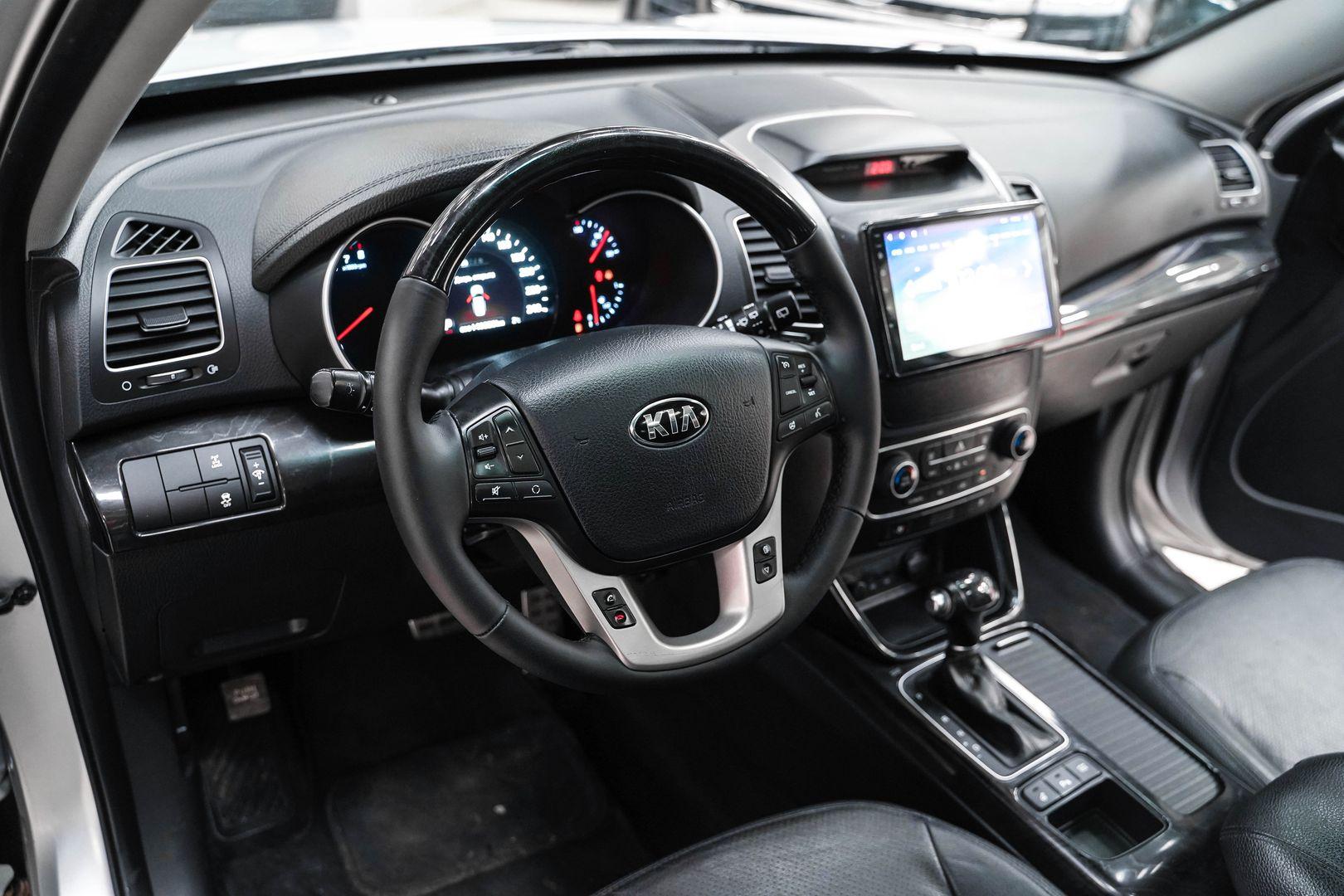 Kia Sorento 2014, серебряный, ДЦ Орехово