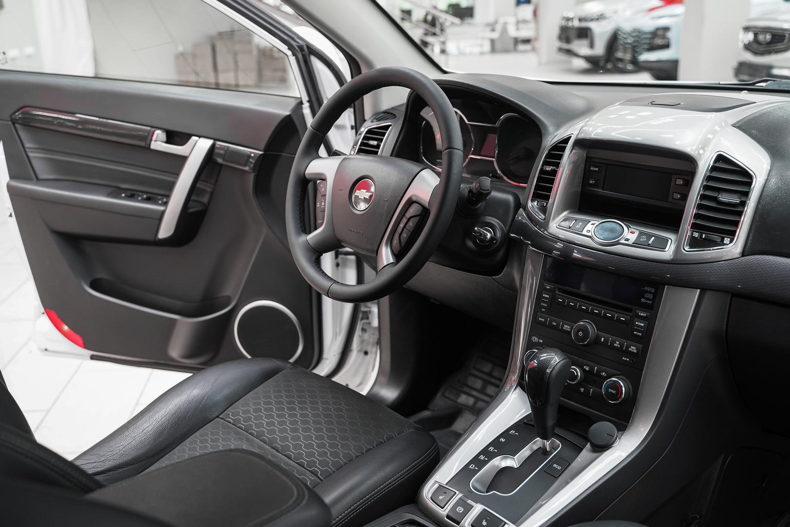 Chevrolet Captiva 2015, белый, ДЦ Орехово