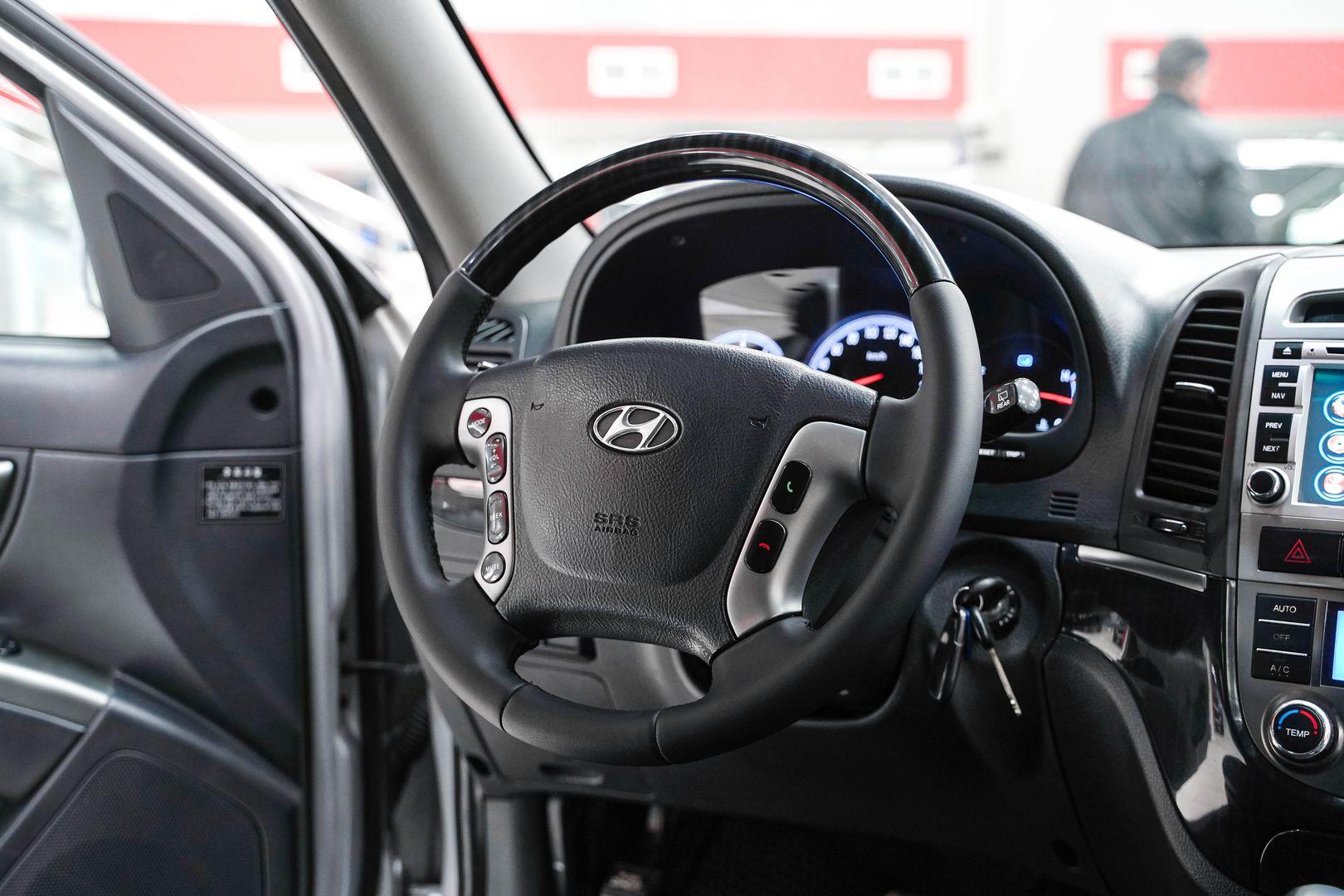 Hyundai Santa Fe 2010, серый, ДЦ Орехово