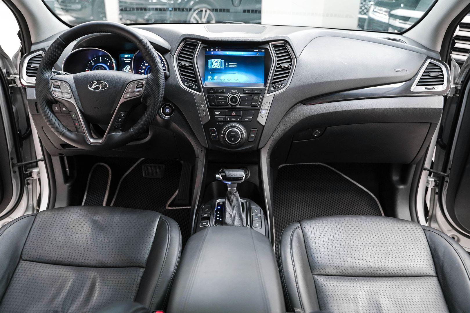 Hyundai Santa Fe 2014, серебряный, ДЦ Орехово