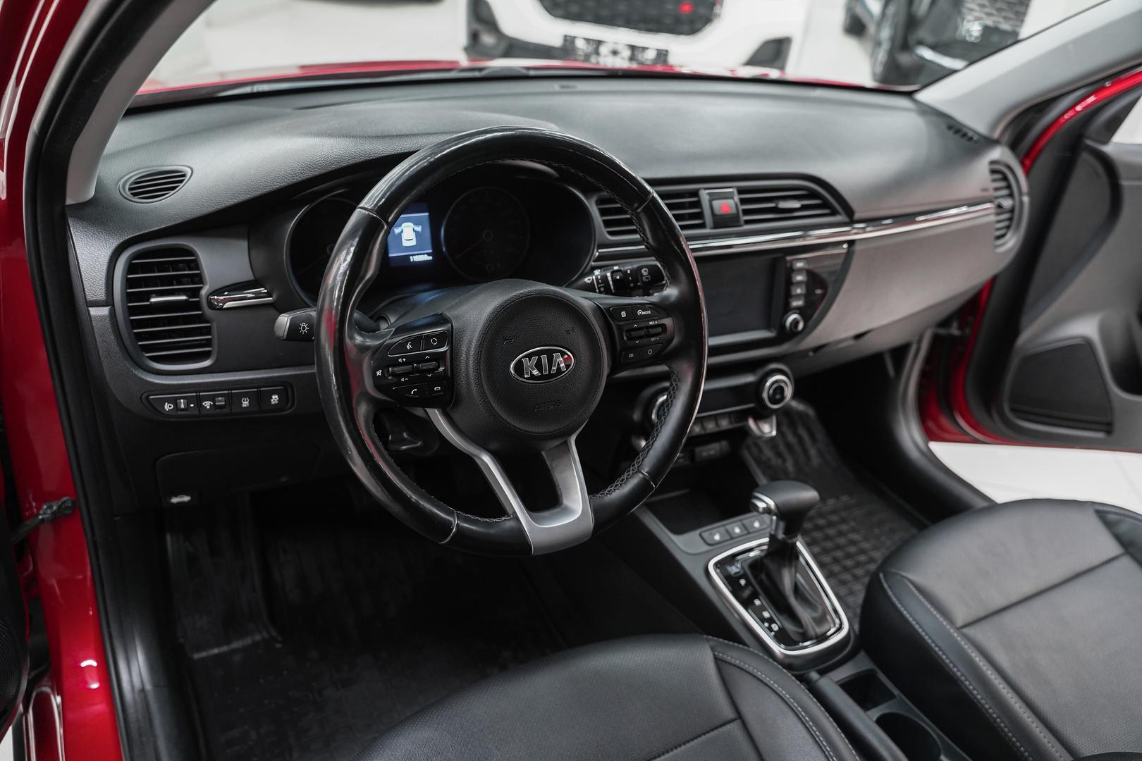 Kia Rio X-Line 2019, красный, ДЦ Орехово