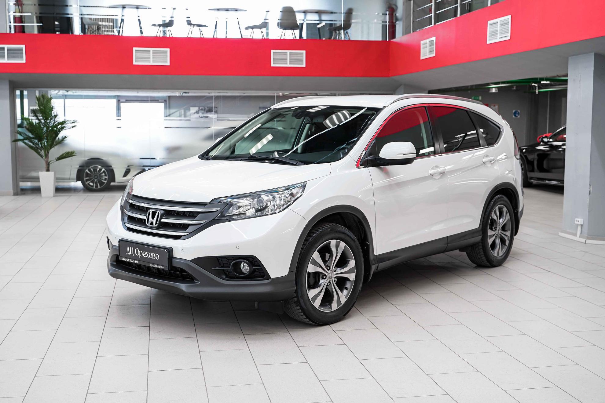 Honda CR-V 2013, белый, ДЦ Орехово