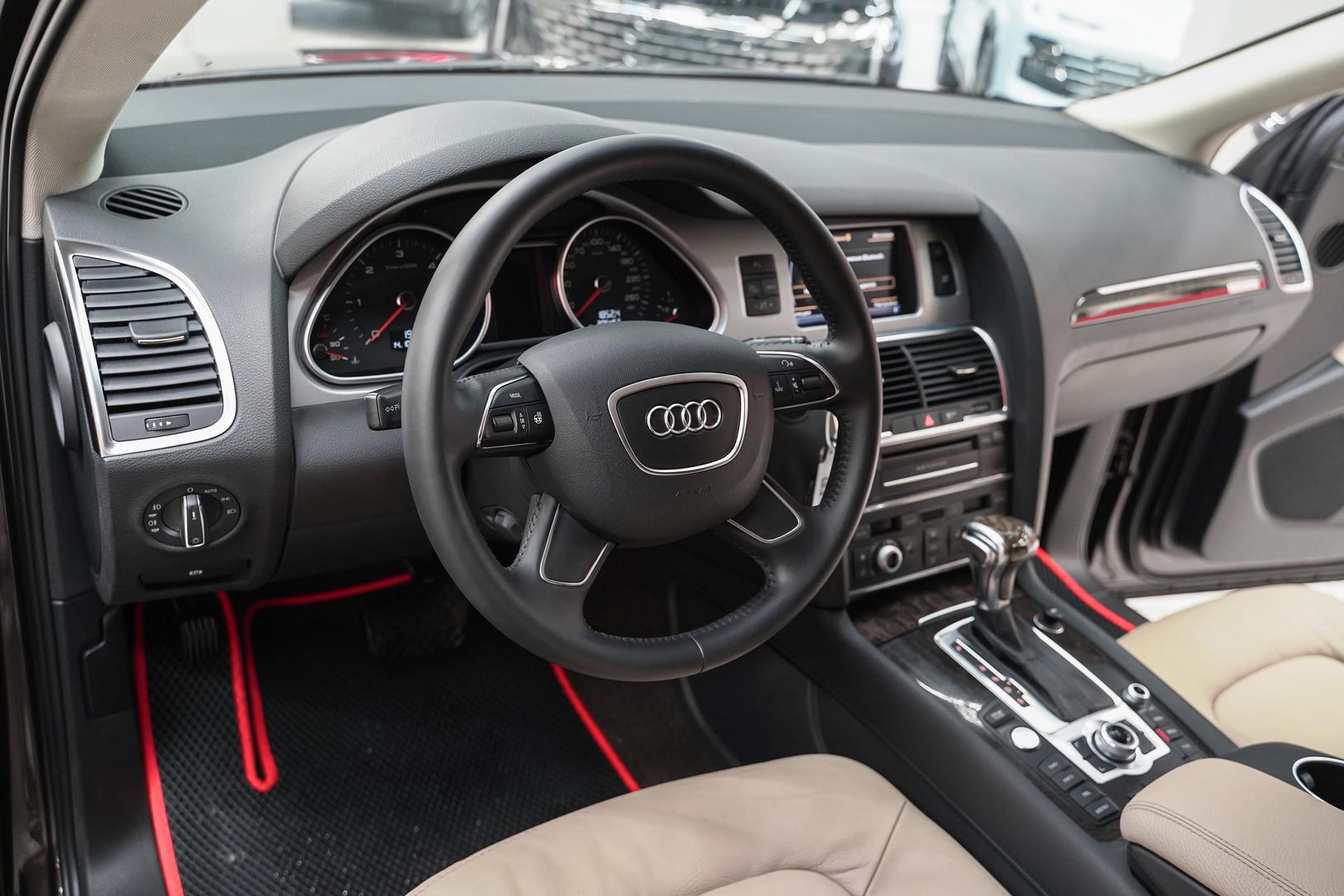 Audi Q7 2013, коричневый, ДЦ Орехово