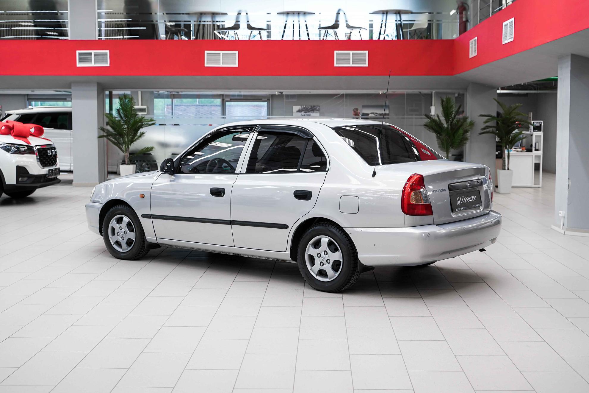 Hyundai Accent 2009, серый, ДЦ Орехово