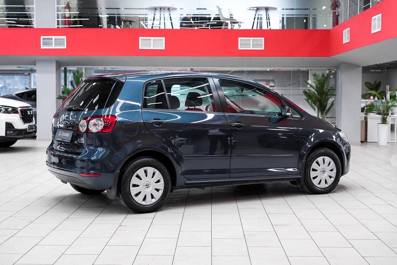 Volkswagen Golf Plus 2010, синий, ДЦ Орехово