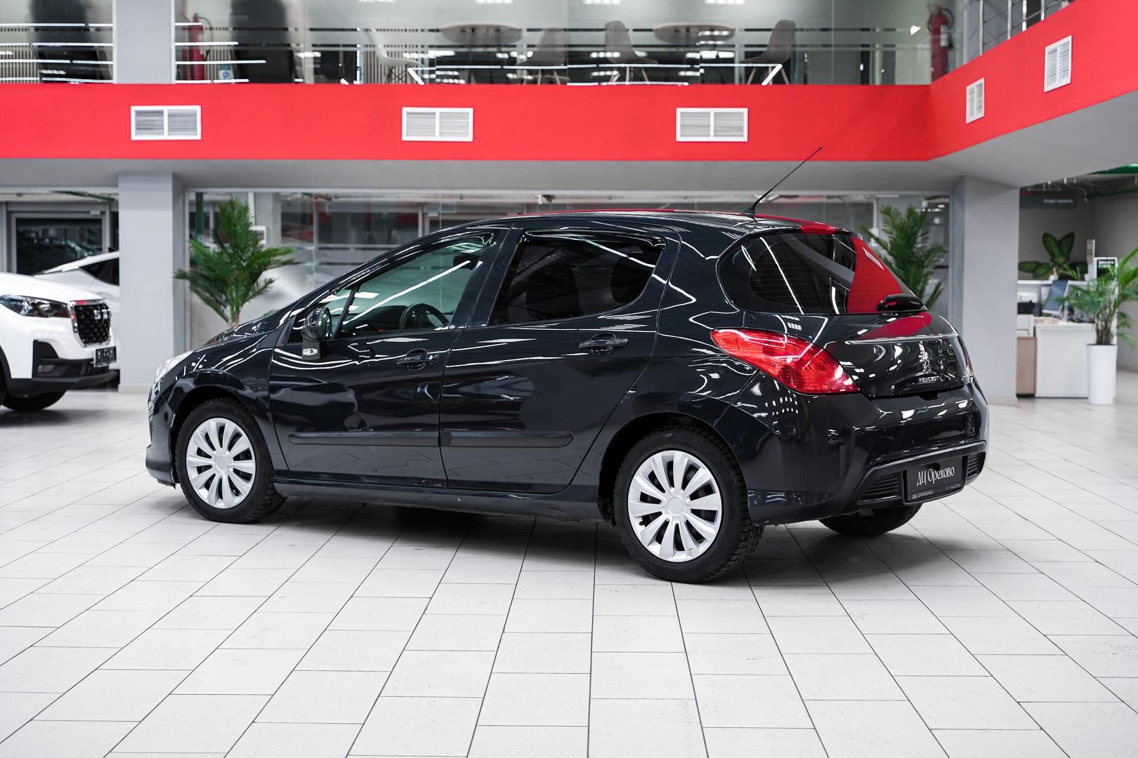 Peugeot 308 2011, серый, ДЦ Орехово