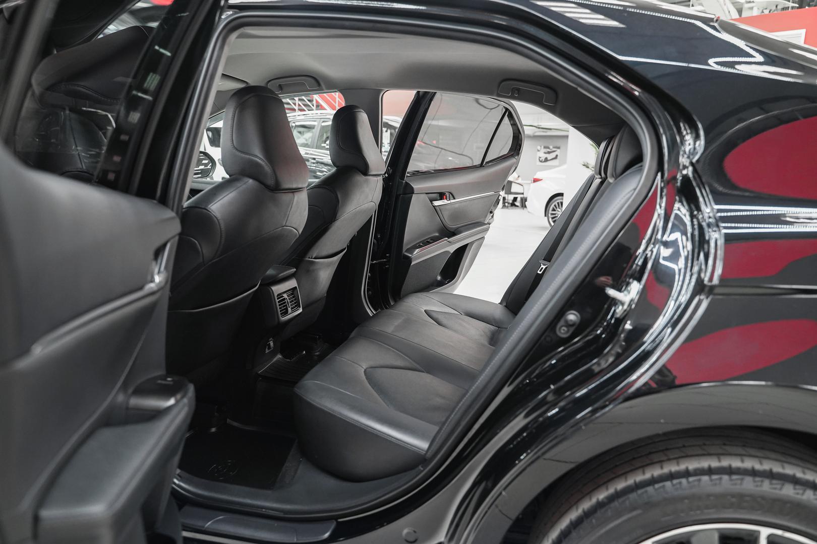 Toyota Camry 2021, черный, ДЦ Орехово