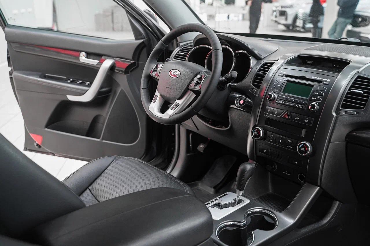Kia Sorento 2011, черный, ДЦ Орехово