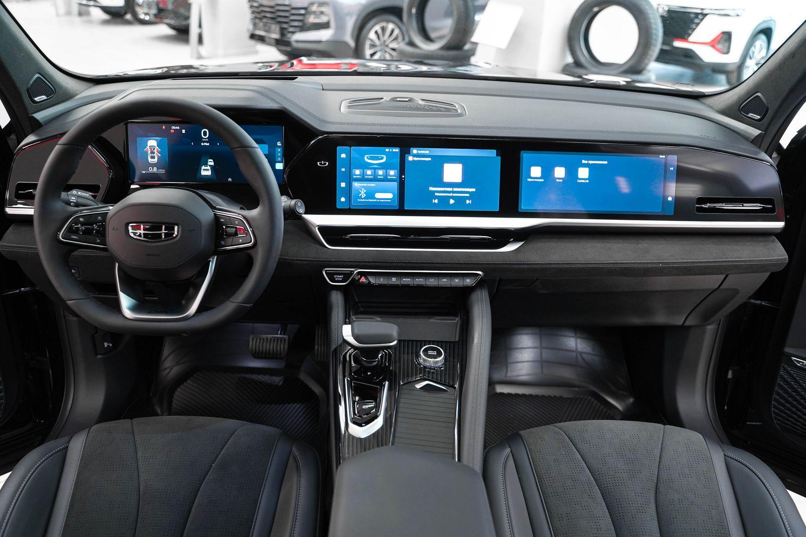 Geely Monjaro 2024, серый, ДЦ Орехово