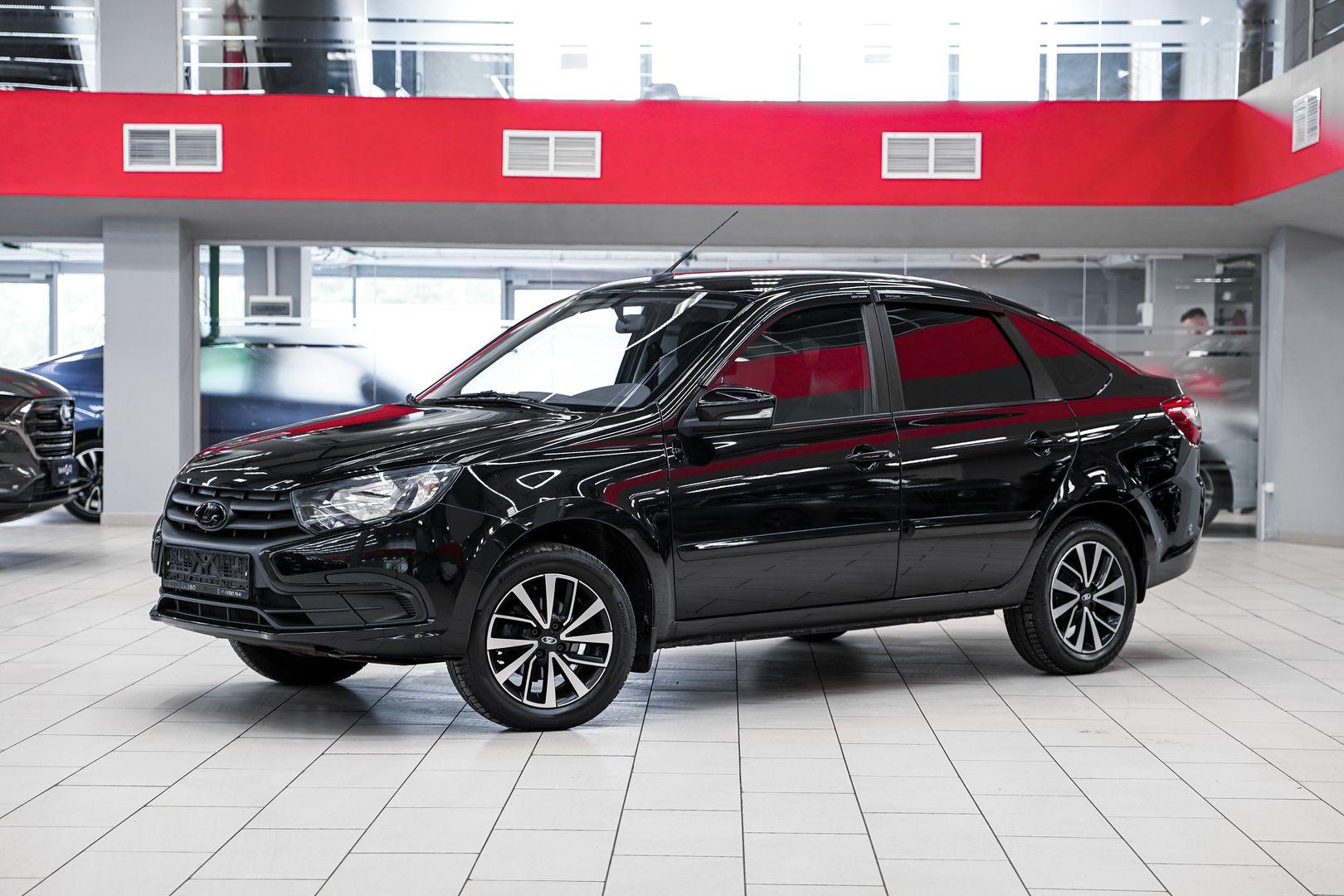 LADA (ВАЗ) Granta 2022, черный, ДЦ Орехово