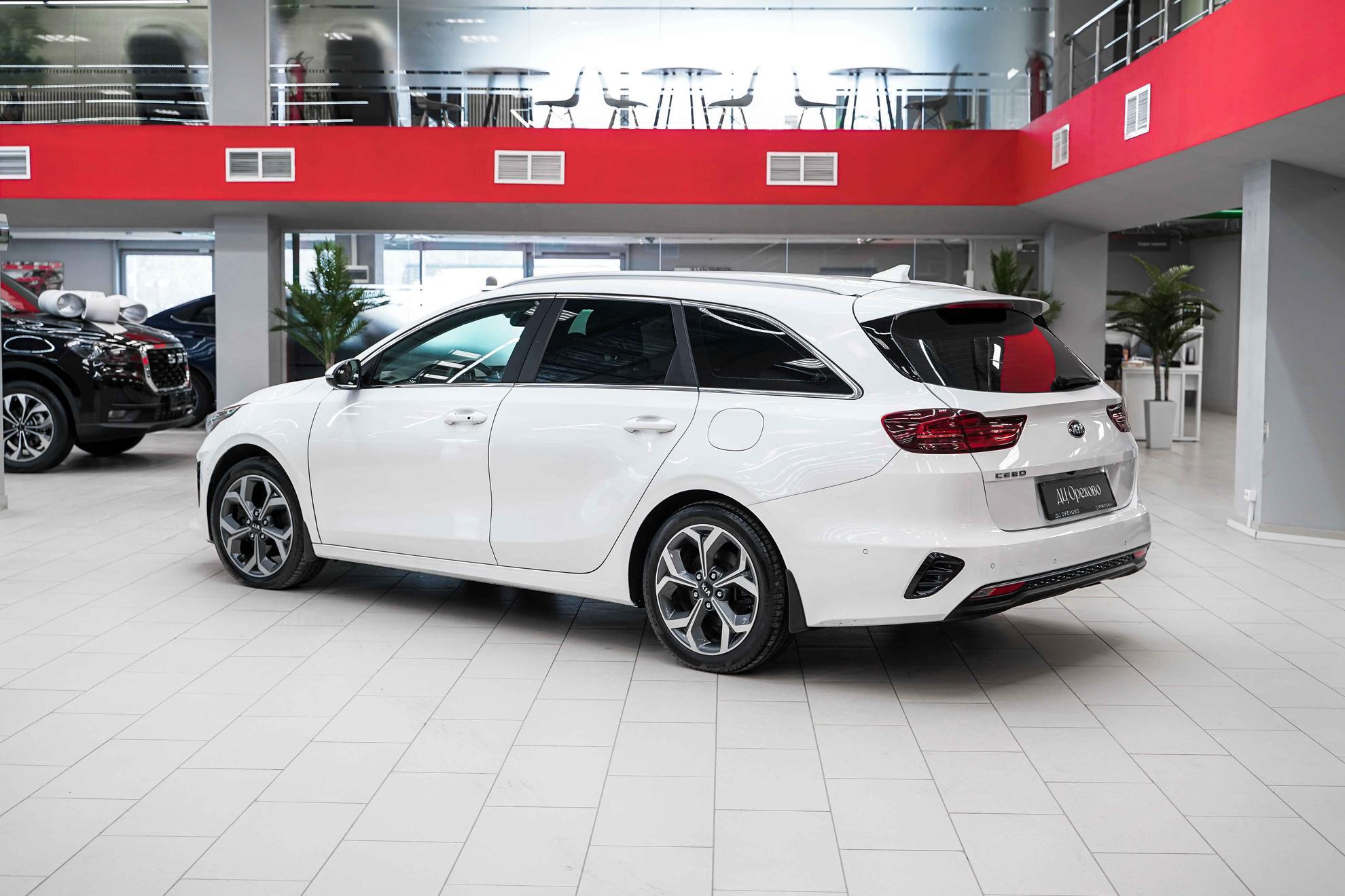 Kia Ceed 2019, белый, ДЦ Орехово