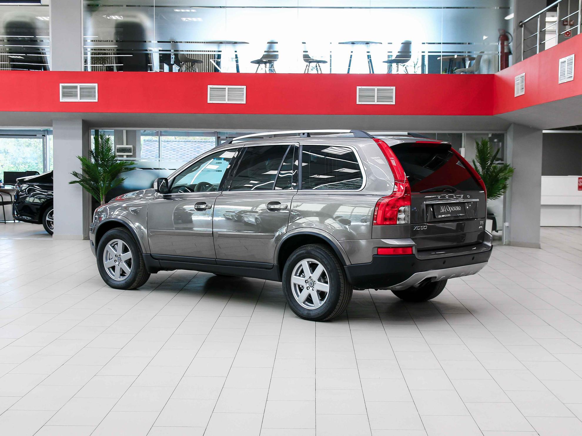 Volvo XC90 2011, коричневый, ДЦ Орехово