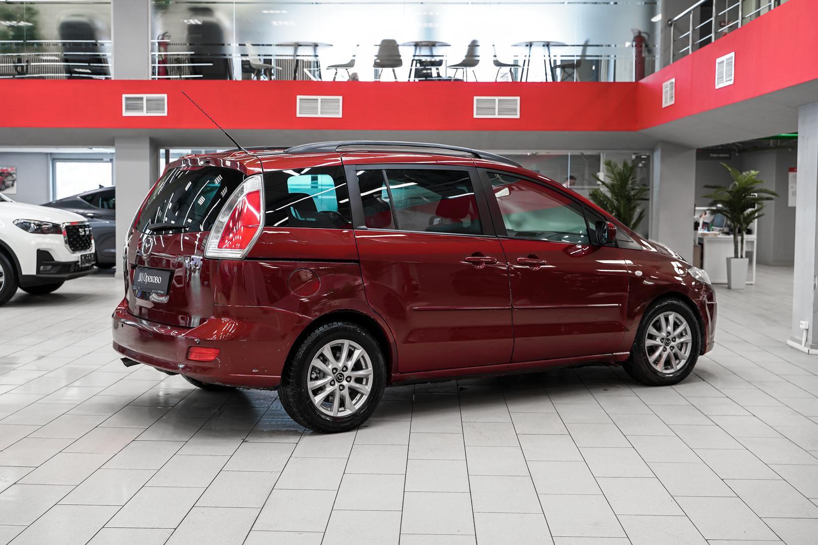 Mazda 5 2008, красный, ДЦ Орехово