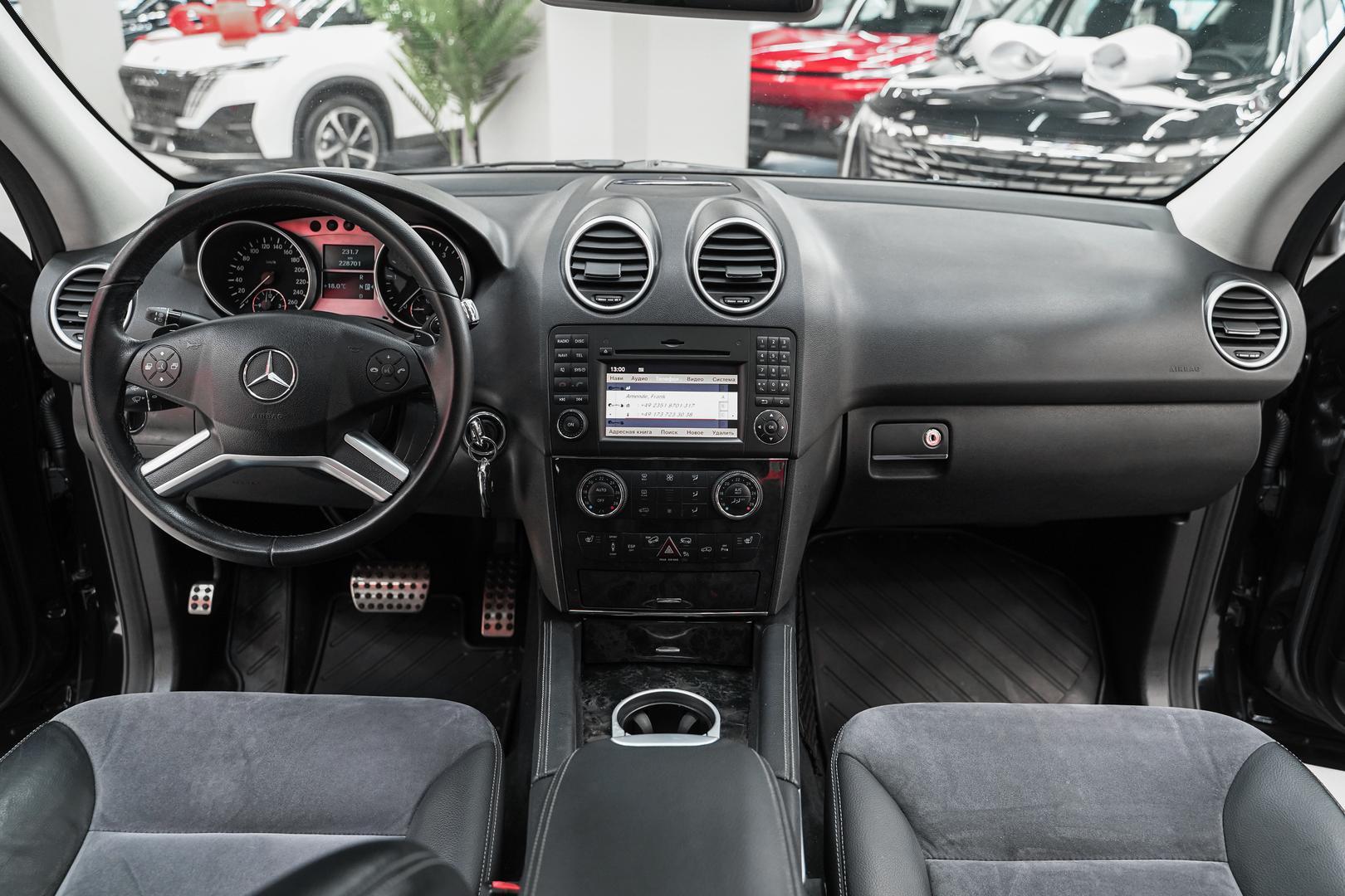 Mercedes-Benz M-Класс 2008, черный, ДЦ Орехово