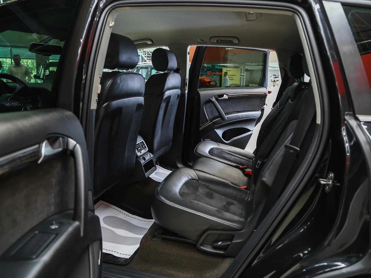 Audi Q7 2012, черный, ДЦ Орехово