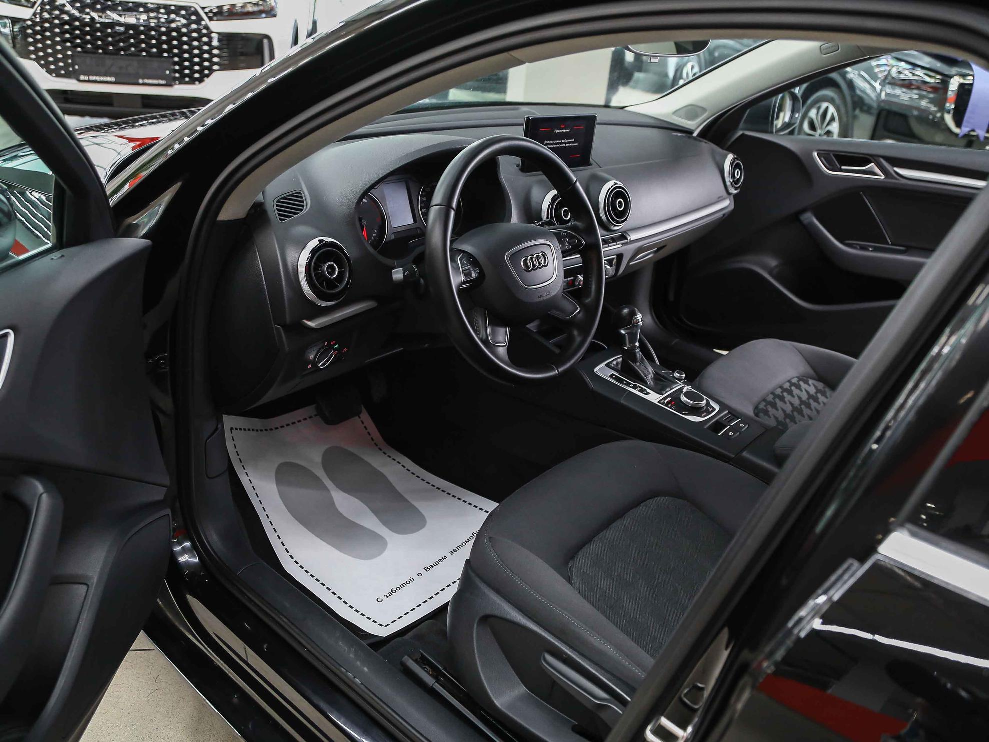 Audi A3 2013, черный, ДЦ Орехово
