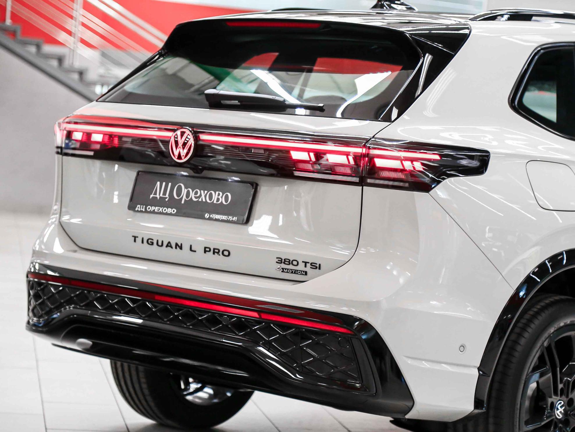 Volkswagen Tiguan 2026, серый, ДЦ Орехово