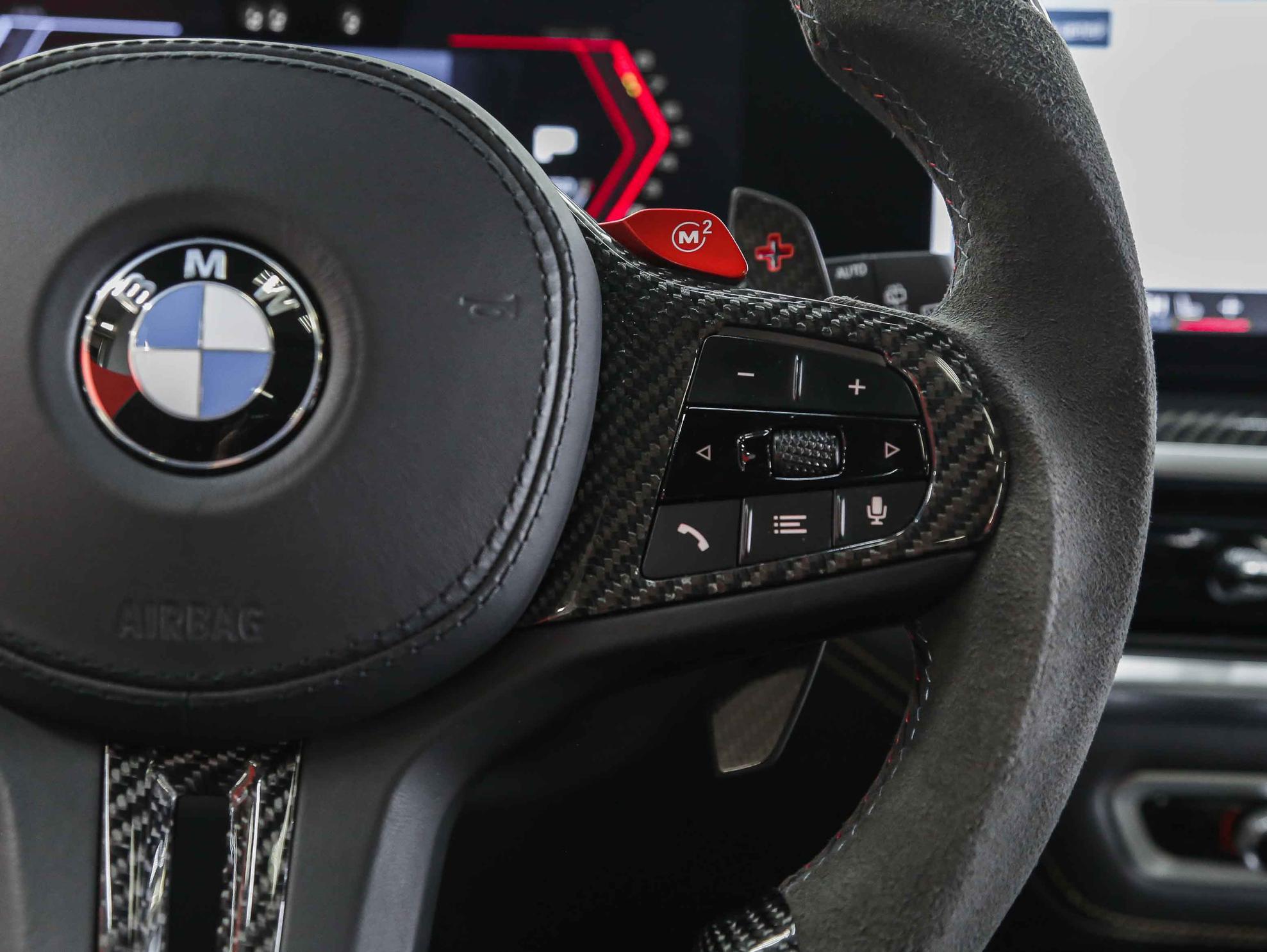 BMW X5 M 2023, зеленый, ДЦ Орехово