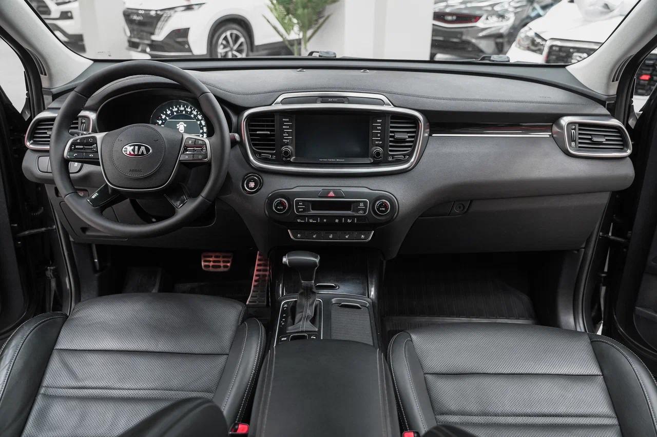 Kia Sorento 2018, серый, ДЦ Орехово