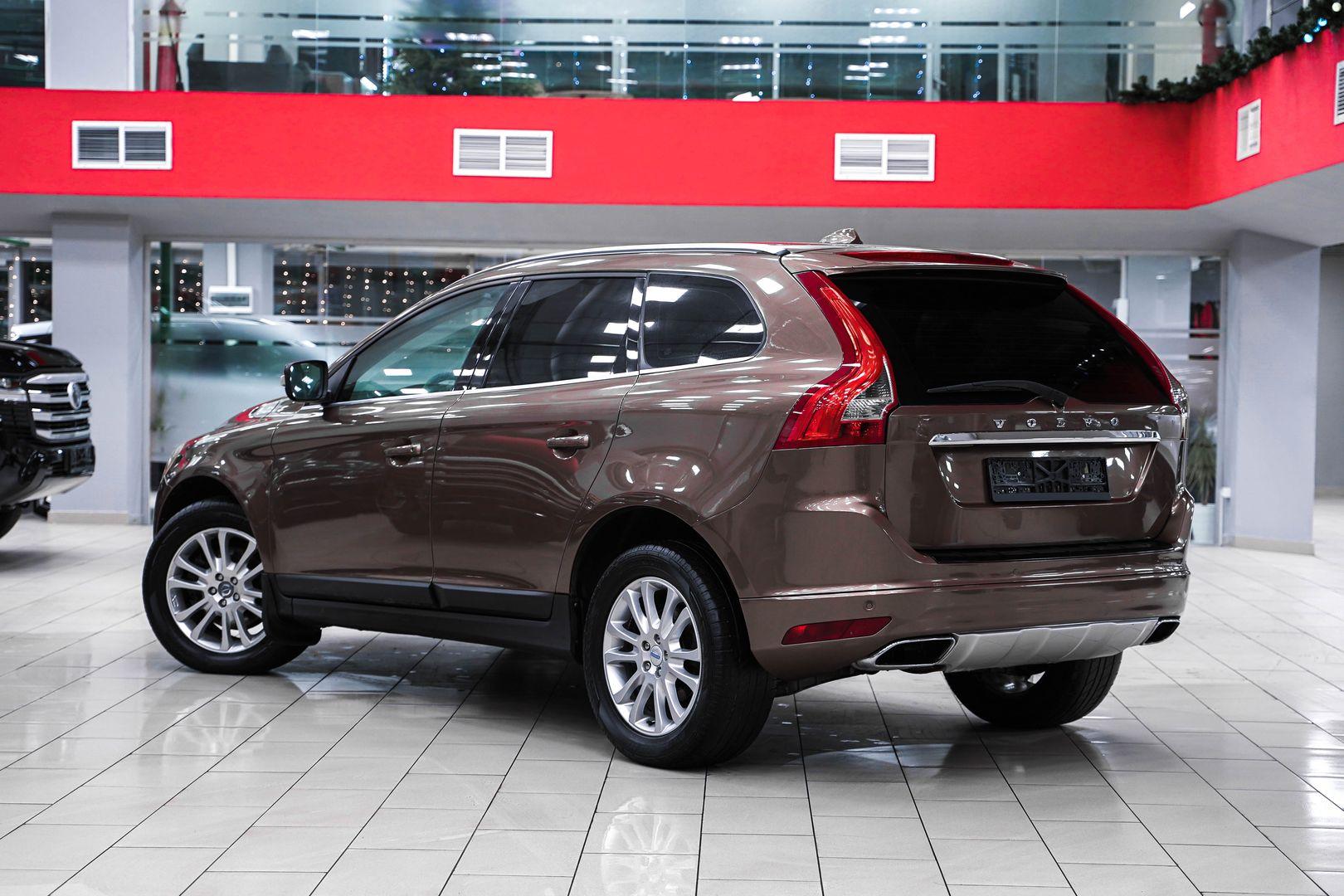 Volvo XC60 2011, коричневый, ДЦ Орехово
