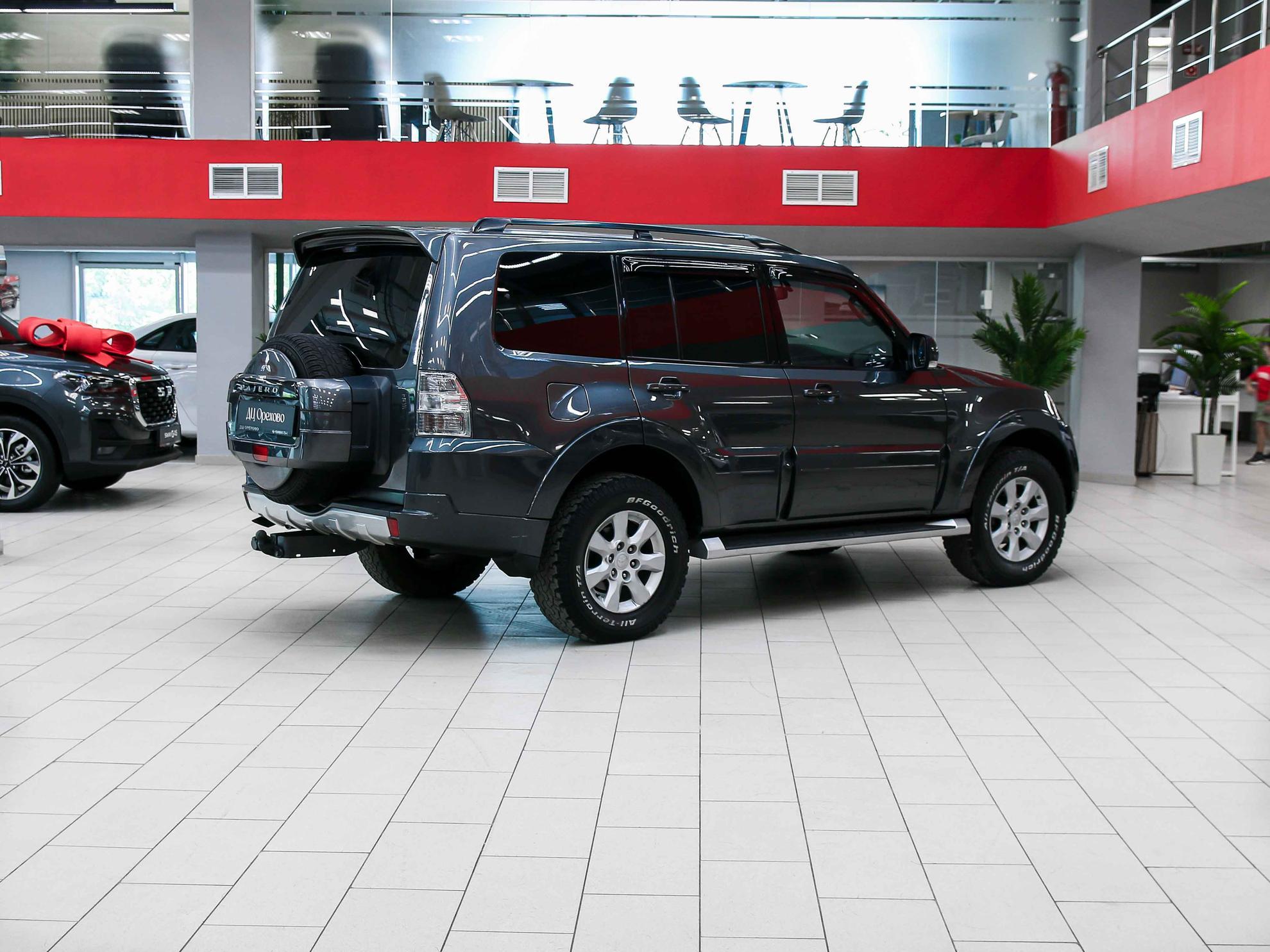 Mitsubishi Pajero 2012, серый, ДЦ Орехово