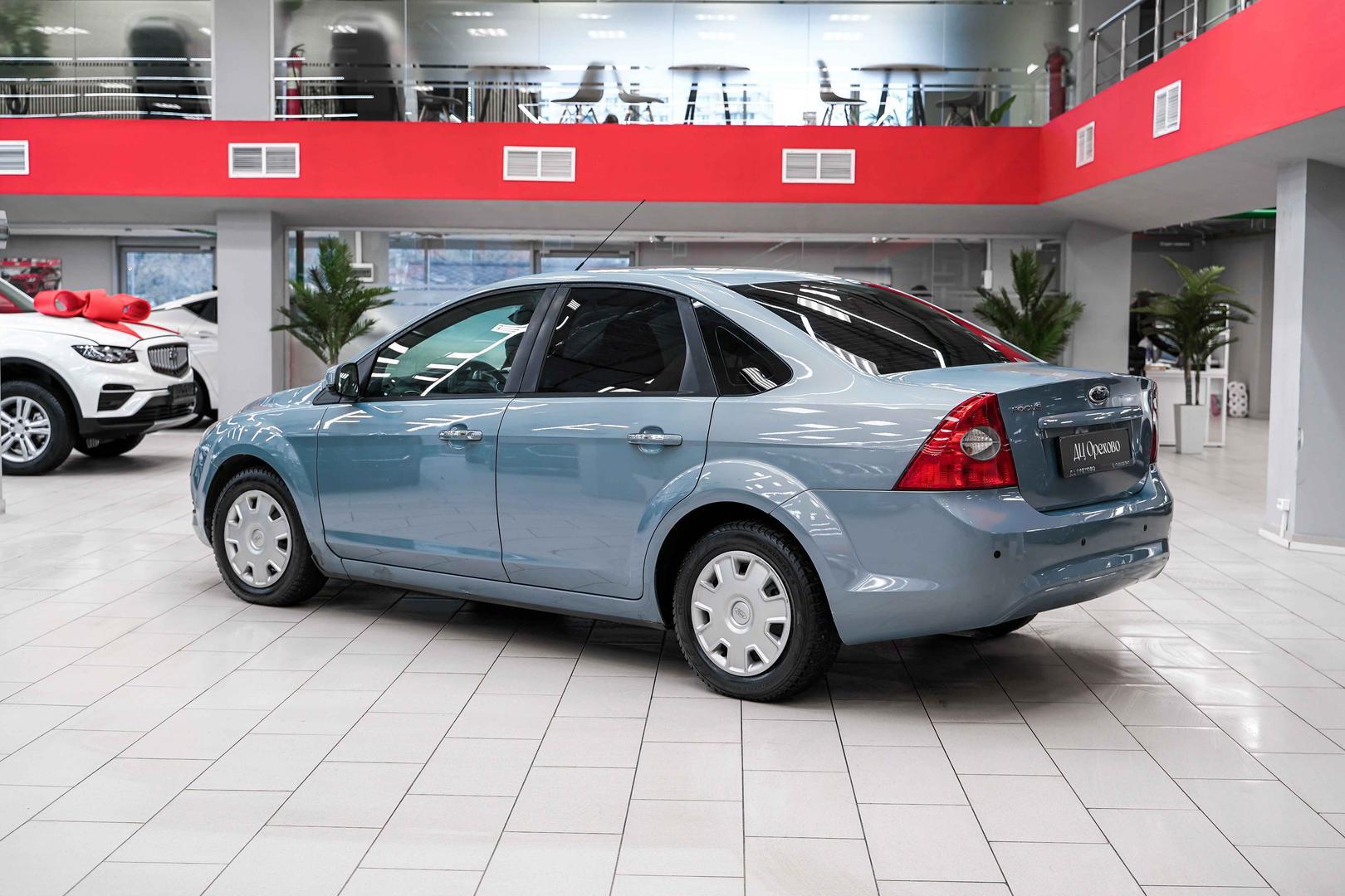 Ford Focus 2010, голубой, ДЦ Орехово