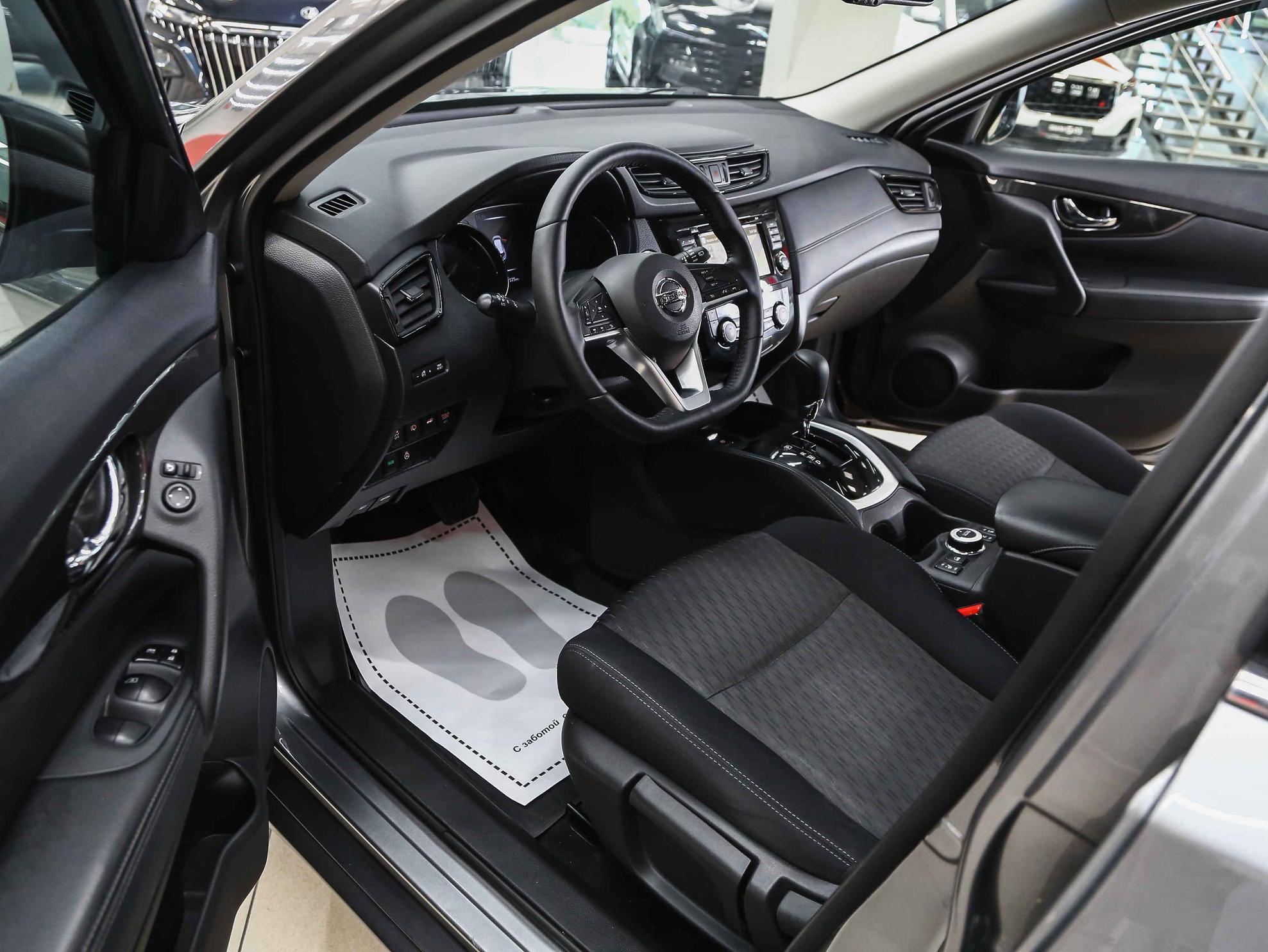 Nissan X-Trail 2019, серый, ДЦ Орехово