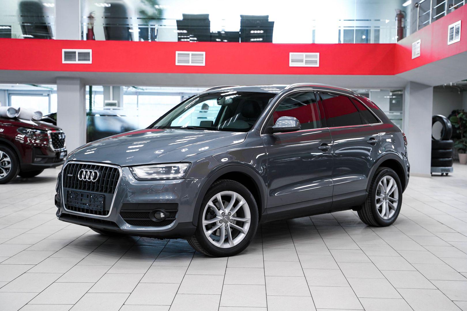 Audi Q3 2011, серый, ДЦ Орехово