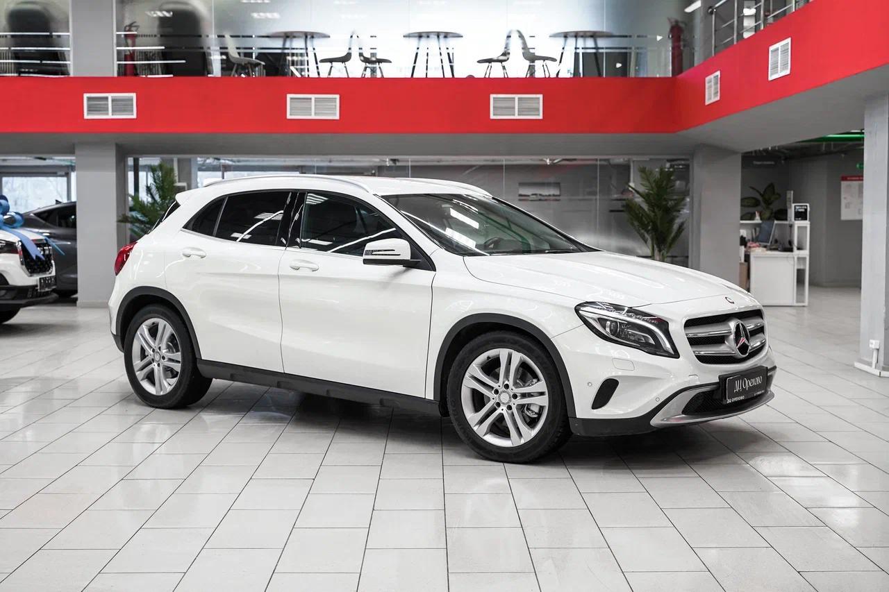 Mercedes-Benz GLA 2014, белый, ДЦ Орехово