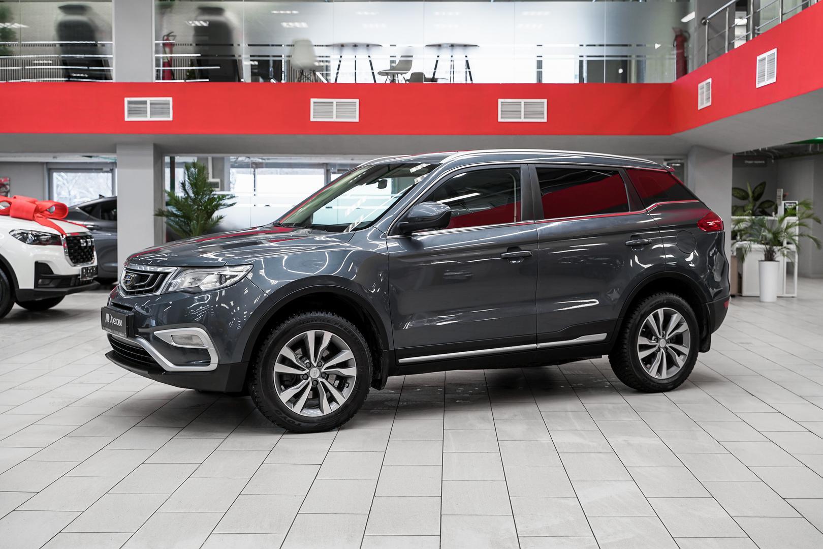 Geely Atlas 2021, серый, ДЦ Орехово