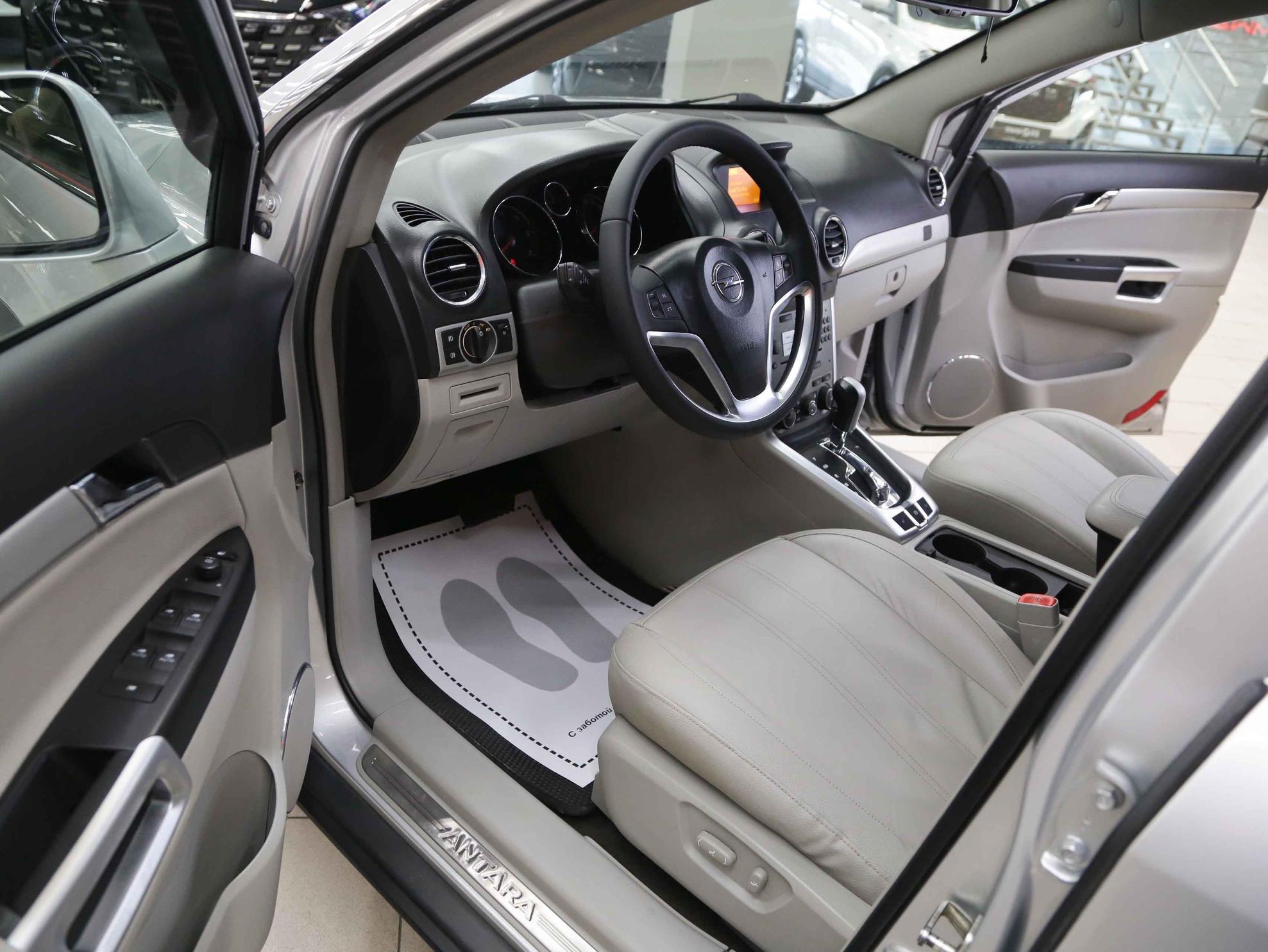 Opel Antara 2013, серебряный, ДЦ Орехово