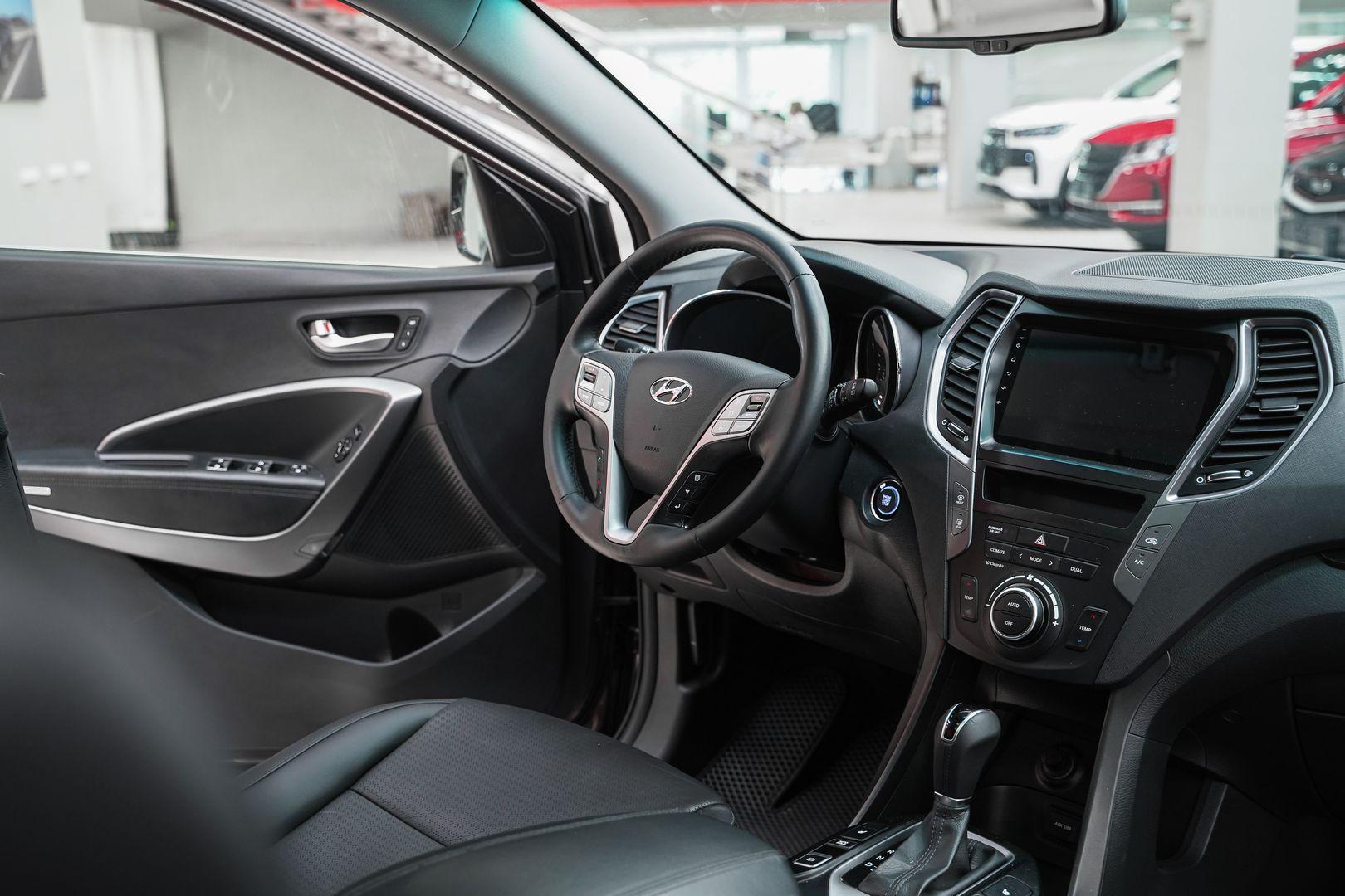 Hyundai Santa Fe 2012, коричневый, ДЦ Орехово